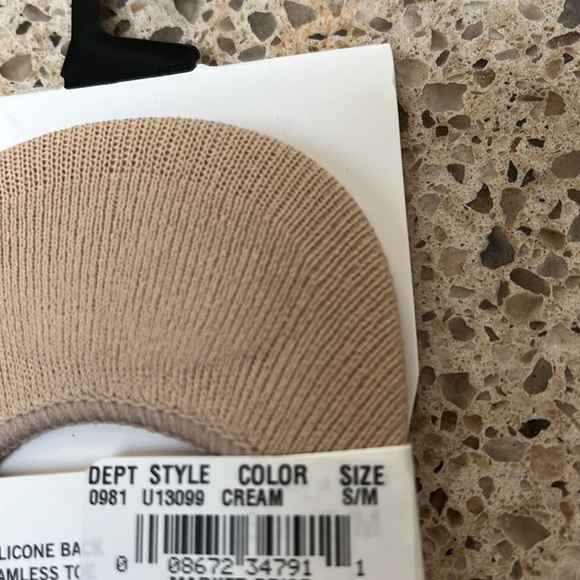 Hue ladies 2 pair sock liner bundle - Picture 7 of 7